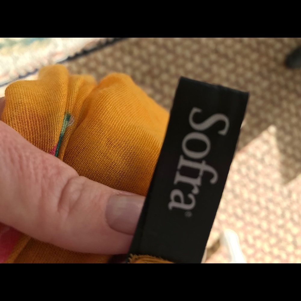 Floral Infinity Scarf - Picture 5 of 6